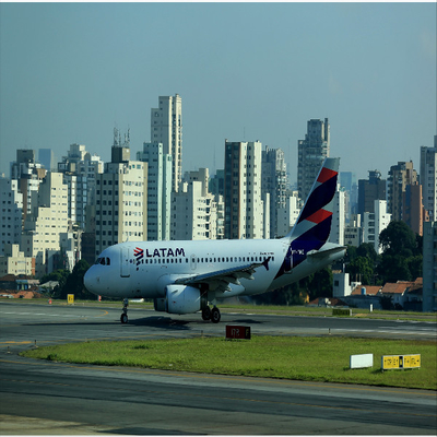 Air Railway Netherlands International Sea Freight Forwarder Door To Door Service